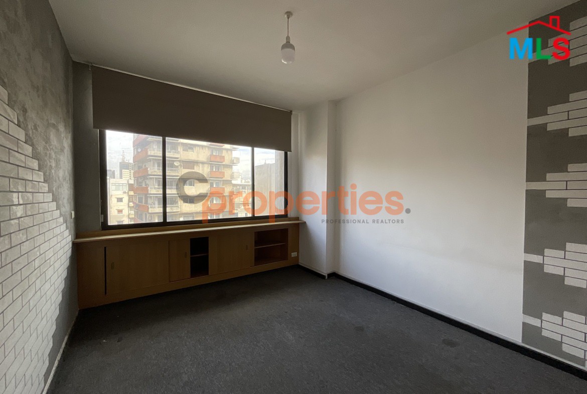 Office for sale in Dekwaneh – CPCC175