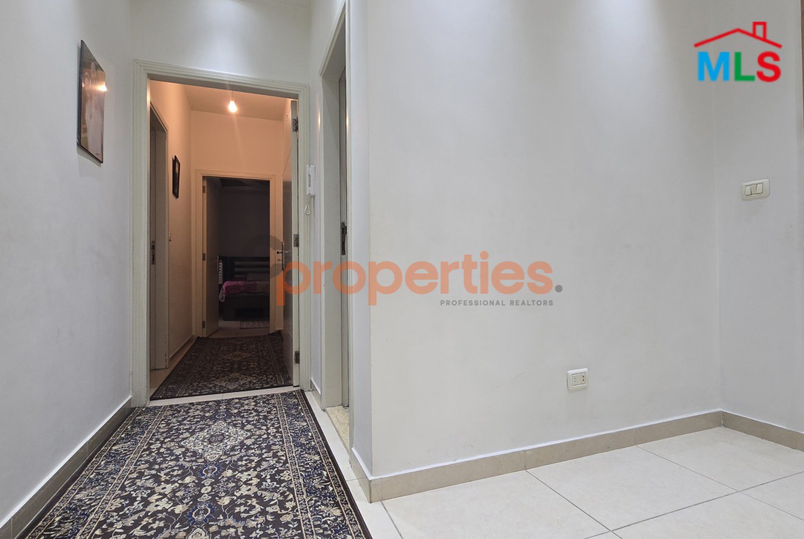 Apartment For Sale in Ein El Remmaneh – CPJA54