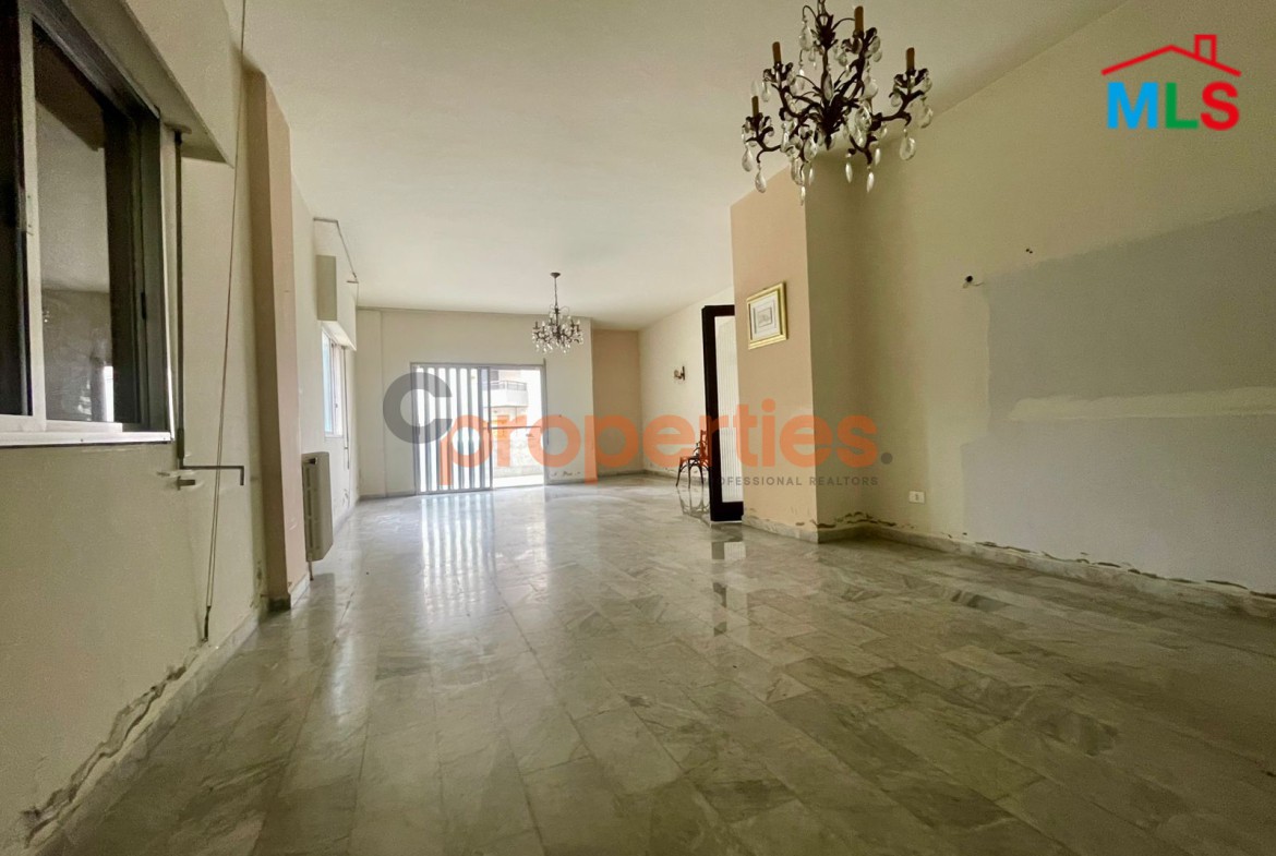 Apartment For Sale in Ballouneh – CPKRH59