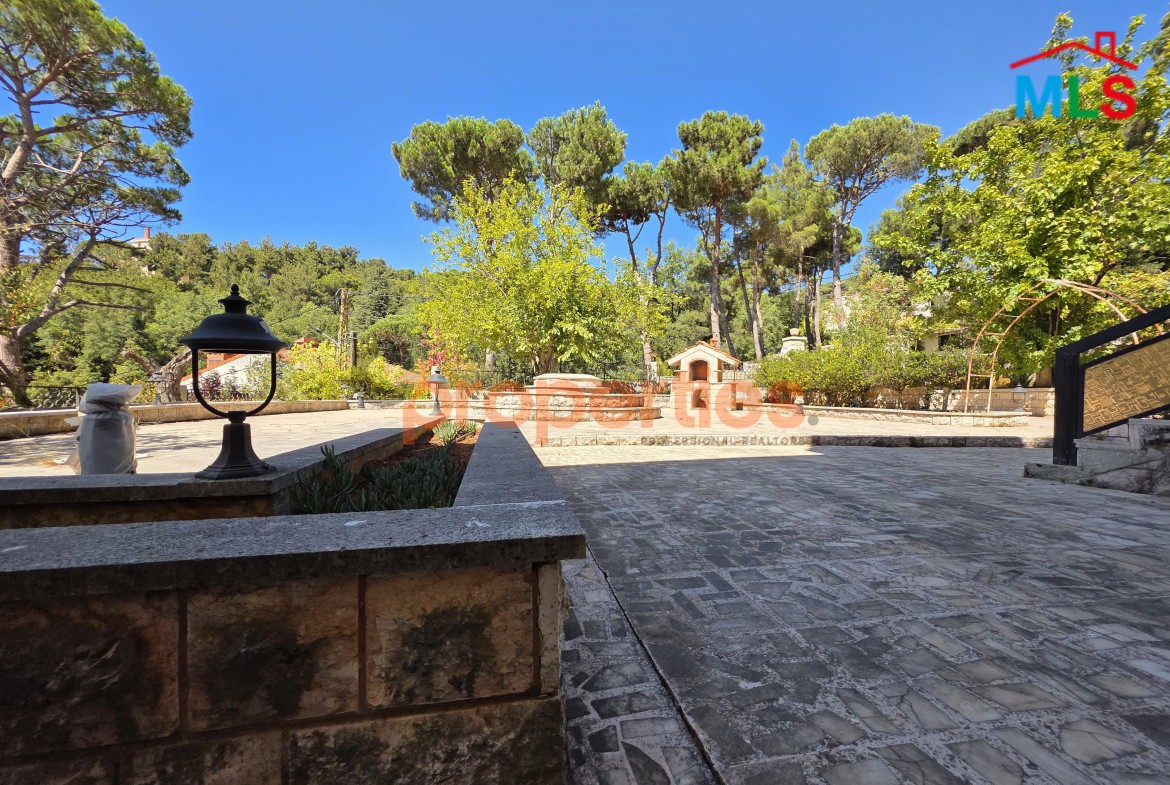 Villa In Daher El Souwen For Sale – CPSK03