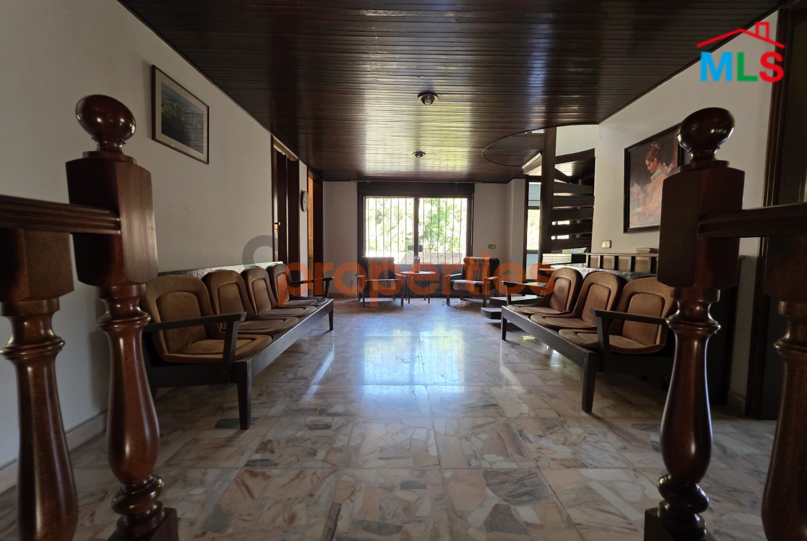 Villa In Daher El Souwen For Sale – CPSK03