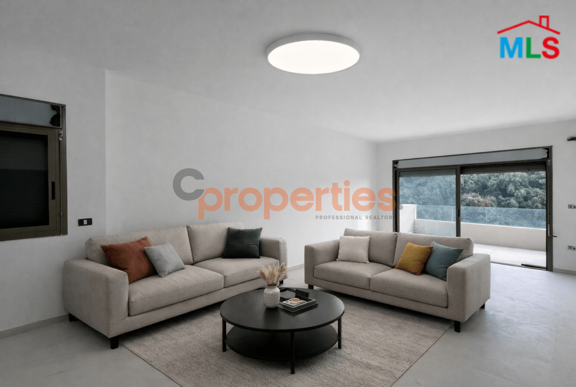 Panoramic Apartment in Dekwaneh Mar Roukoz Prime | CPCC107