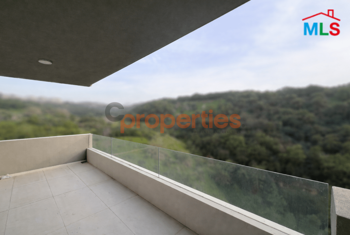 Panoramic Apartment in Dekwaneh Mar Roukoz Prime | CPCC107