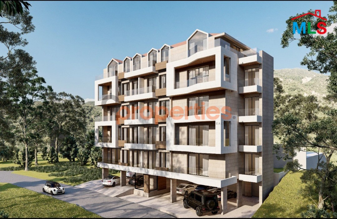 Under construction in Baabda Betchay – CPAK35