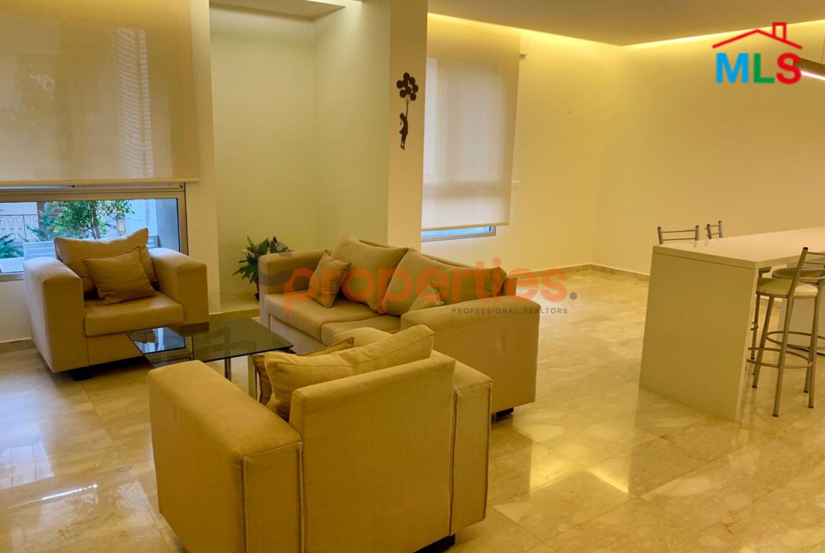 Apartment For Sale In Achrafieh – CPBWW92