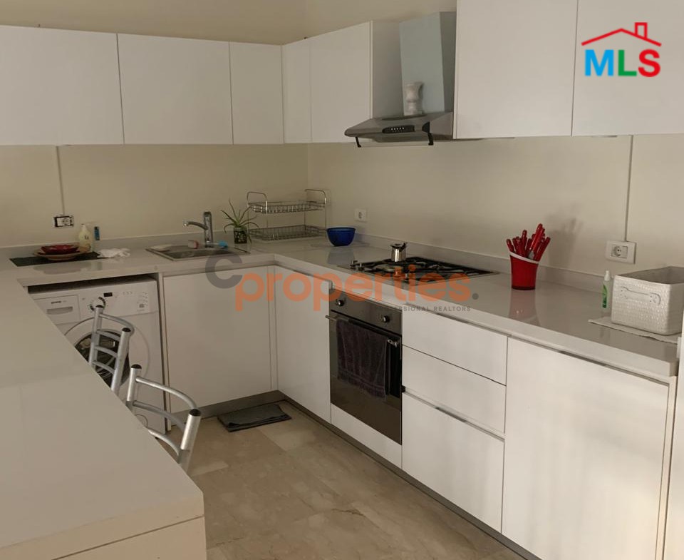 Apartment For Sale In Achrafieh – CPBWW92