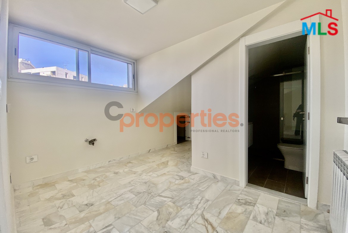 Luxurious Duplex for Sale in Adma – CPKMT59