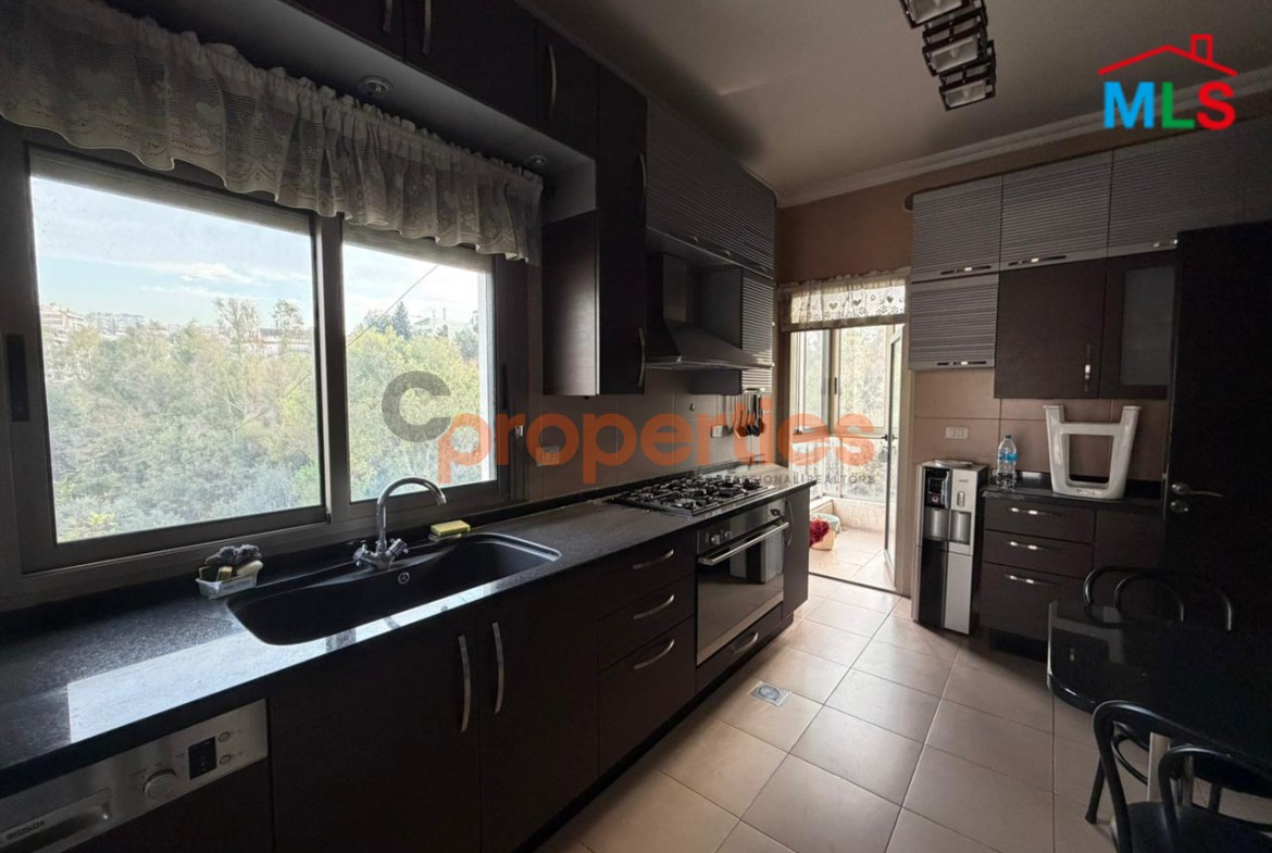 Apartment for sale in Hazmieh – CPMK180