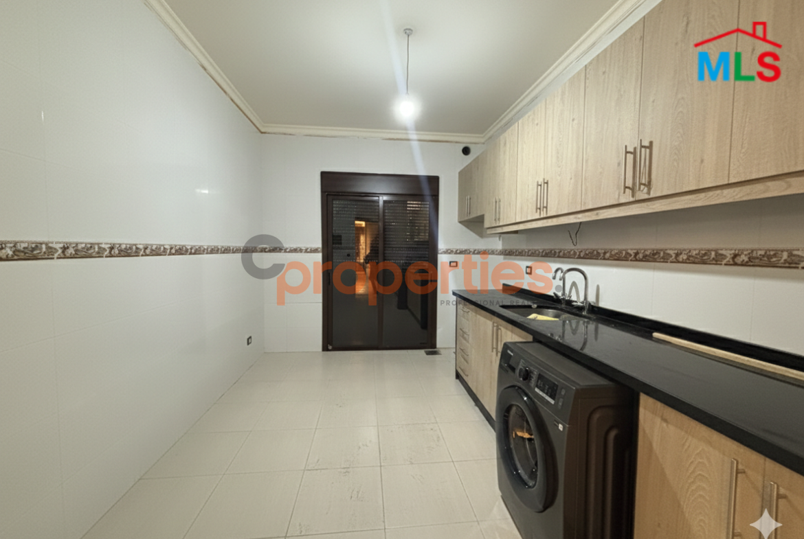 Apartment For Sale in Jbeil CPJRK335