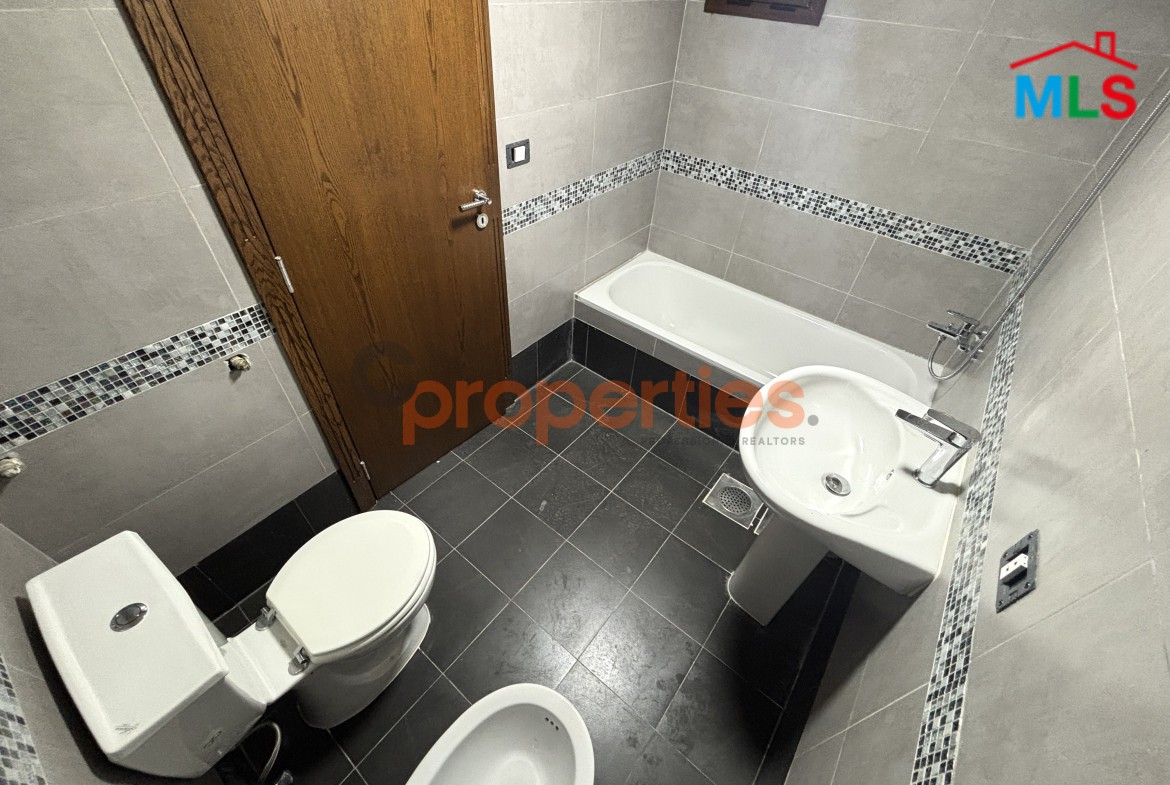 Apartment For Sale in Jbeil CPJRK335