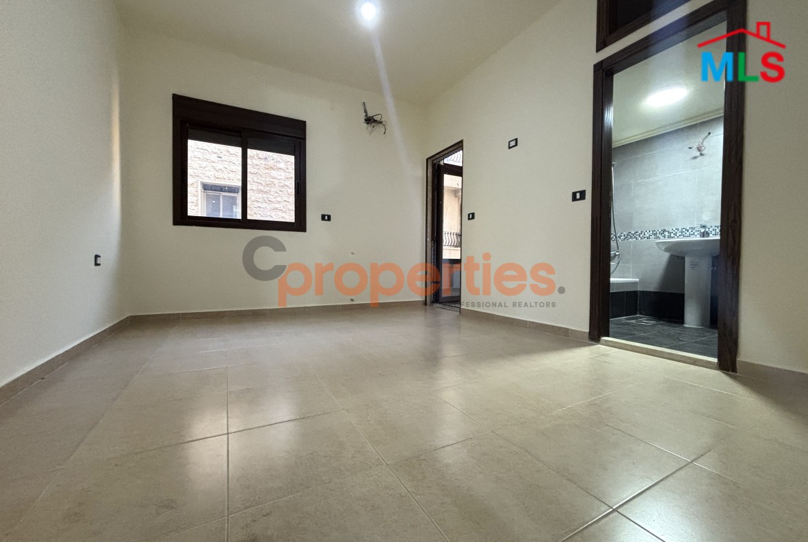 Apartment For Sale in Jbeil CPJRK335