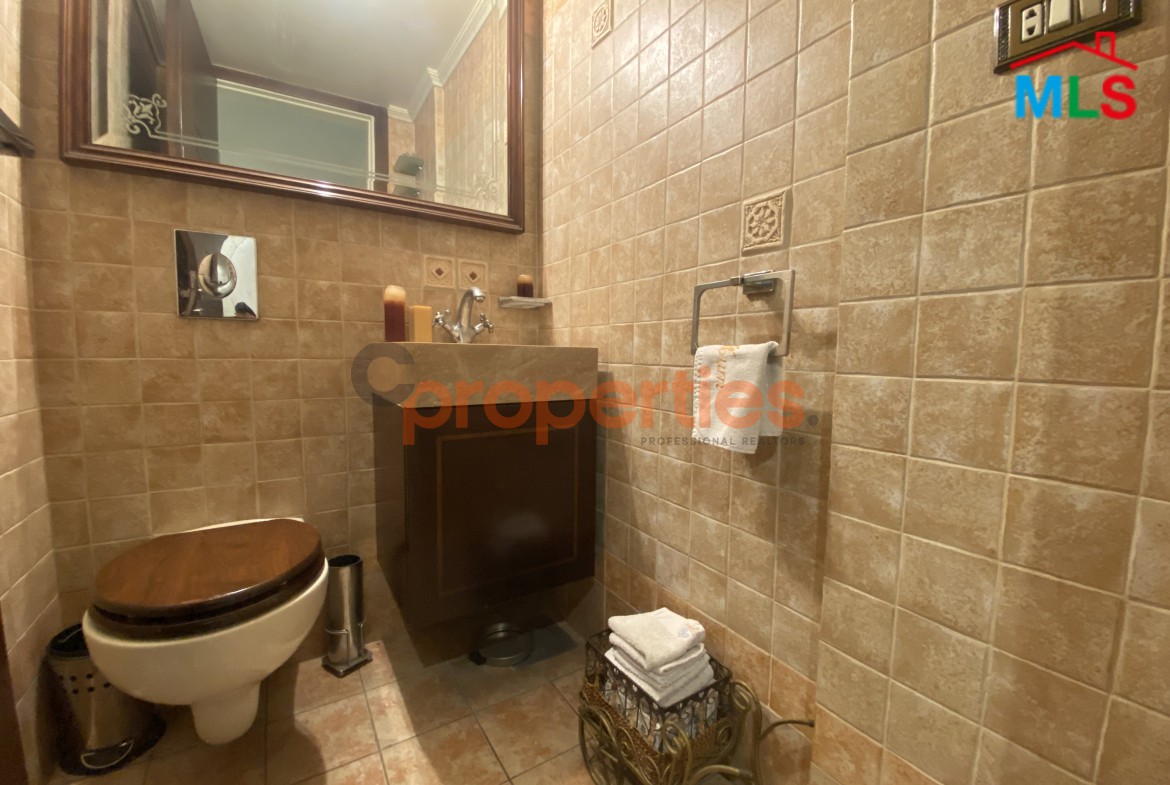 Apartment for Sale in Bkennaya – CPFY109