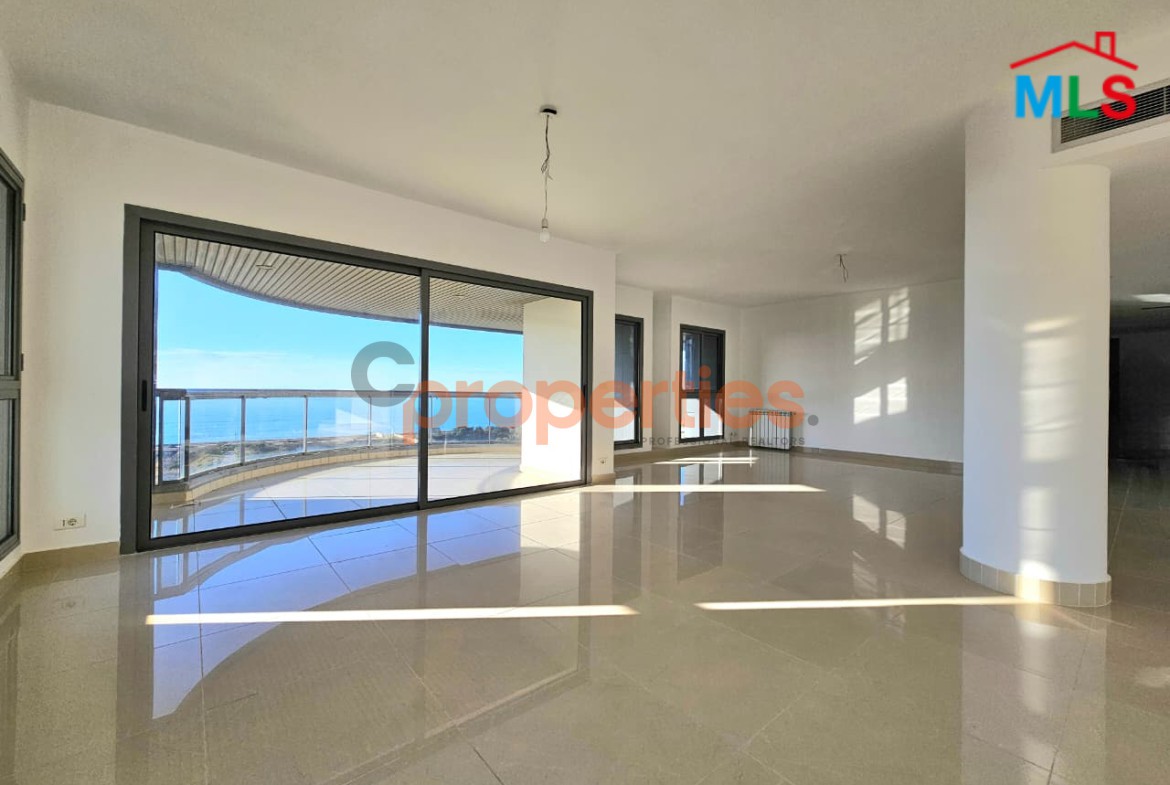 FOR SALE | Luxurious Full-Floor Apartment – Dbayeh – CPRD202