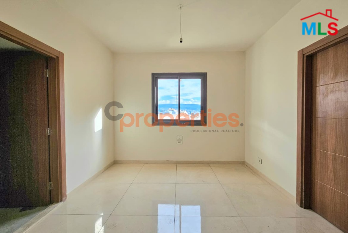 Apartment For Sale In Achrafieh – CPBWW84