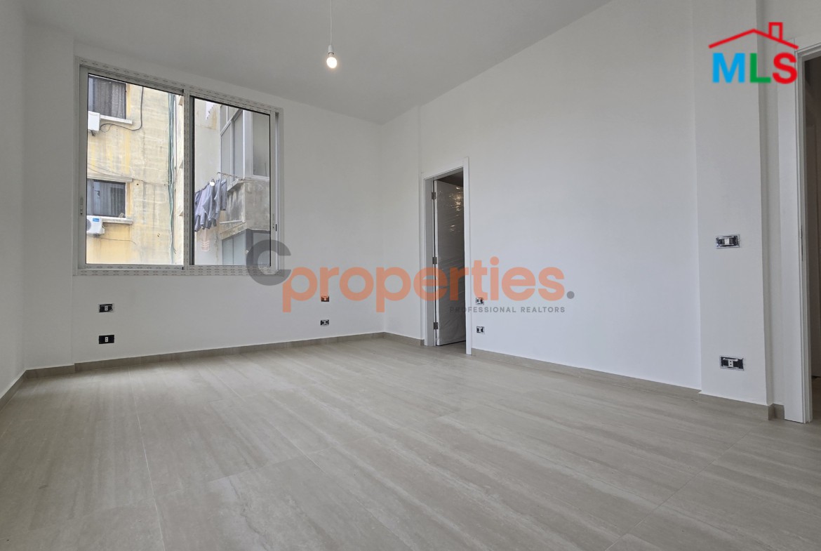 Apartment For Sale In Furn El Chebbak – CPJA42