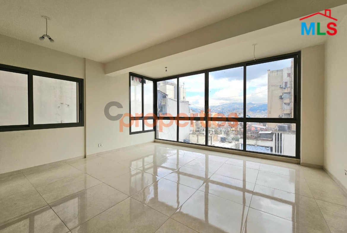 Apartment For Sale In Achrafieh – CPBWW81