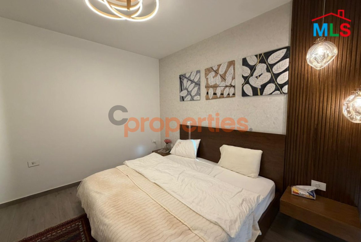 Apartment for sale in Hazmieh CPMK177
