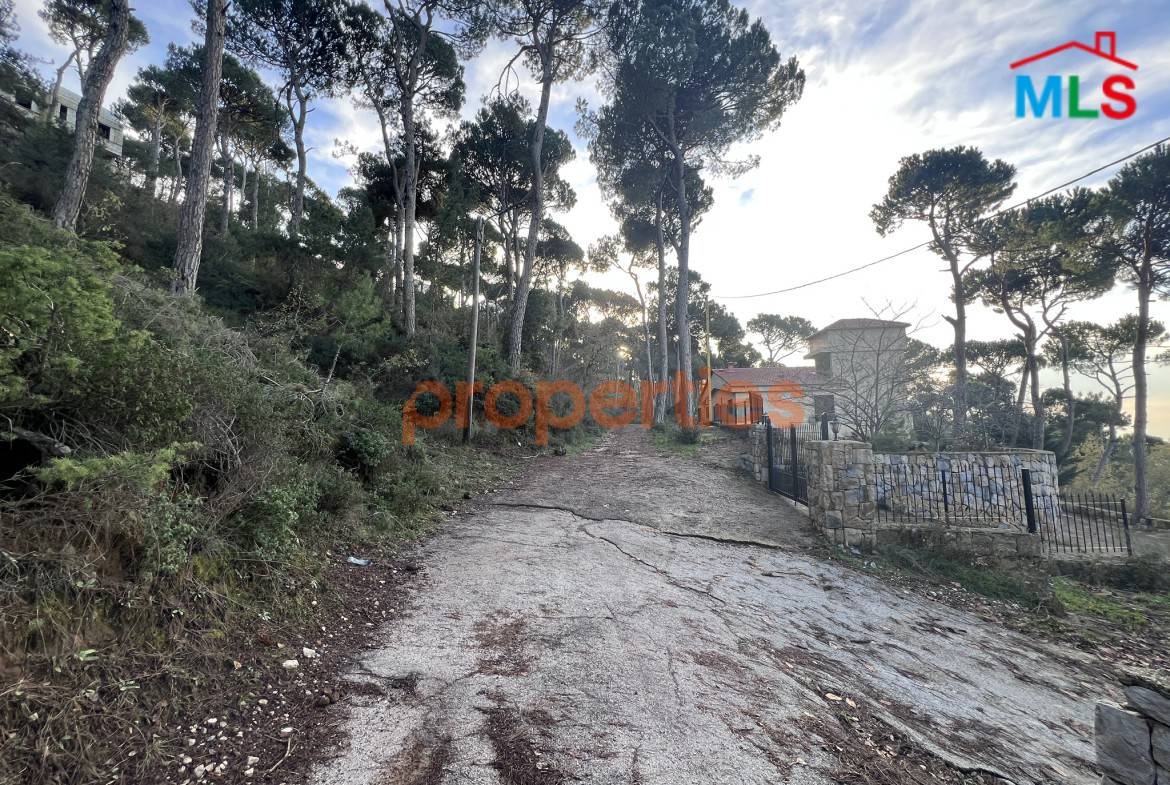 Exceptional Land for Sale in Bikfaya & Bhorsaf’s | Sakiyet El Misk | CPCC95