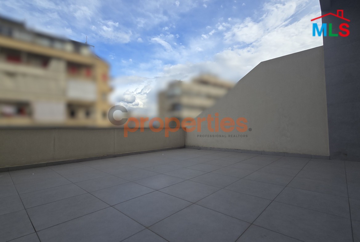 Office For Sale In Furn El Chebbak – CPJA38