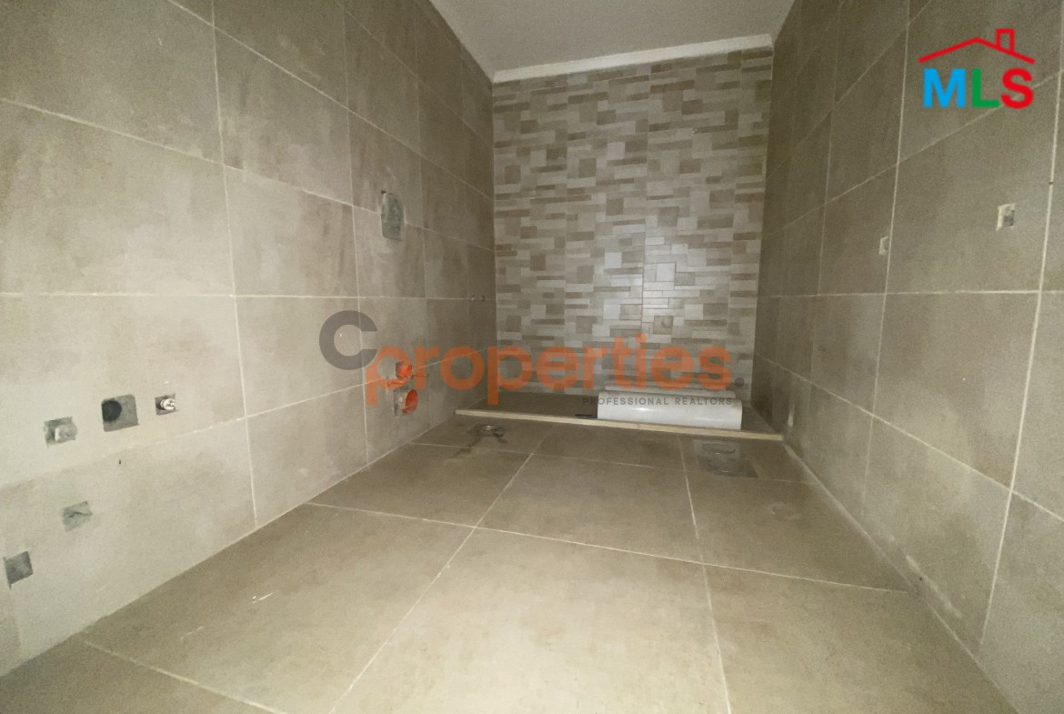 Modern Apartment with Large Terrace for Sale in Biakout – CPFY91