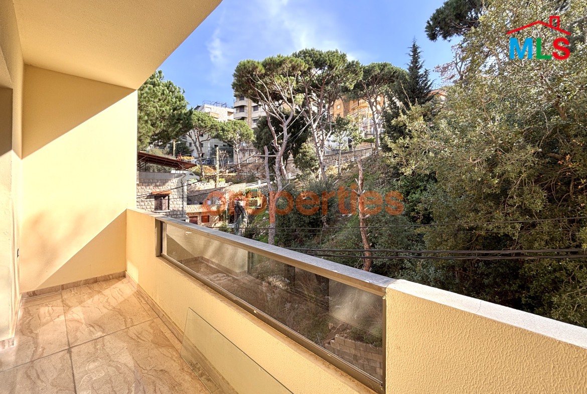 Apartment for sale in Broummana I with payment facilities – CPSK60