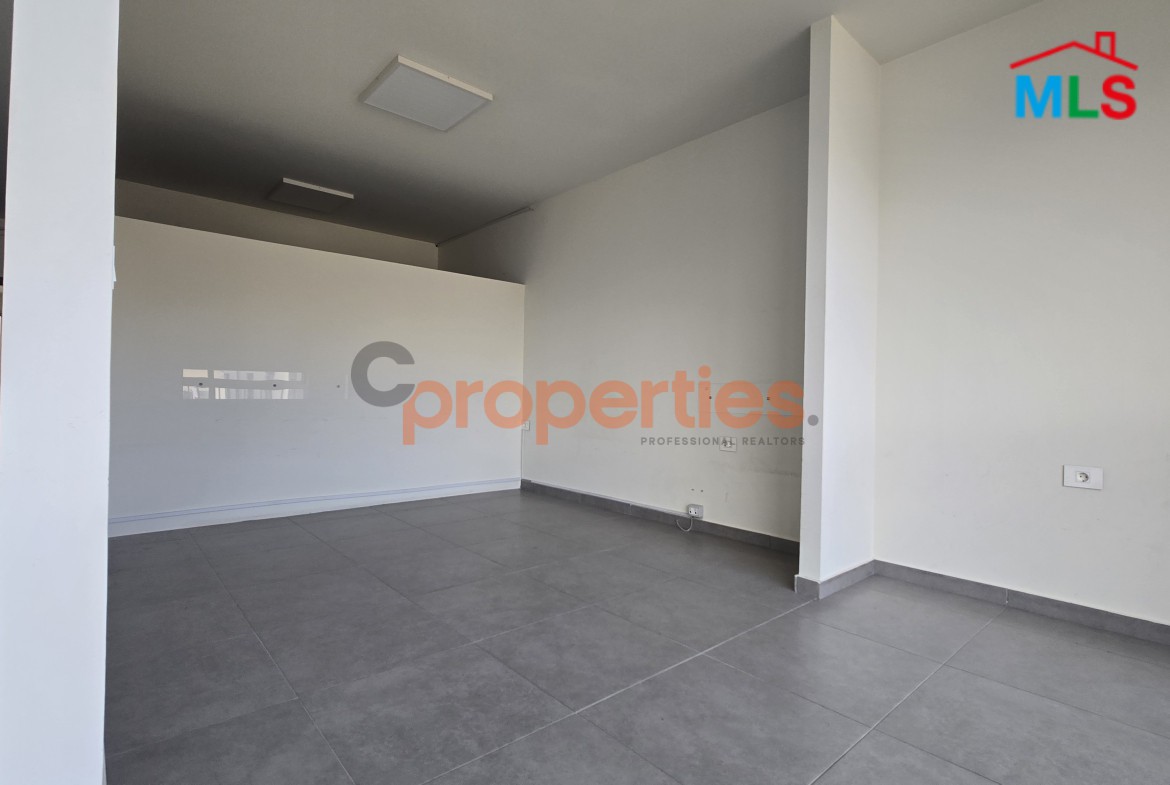 Office For Sale In Furn El Chebbak – CPJA41