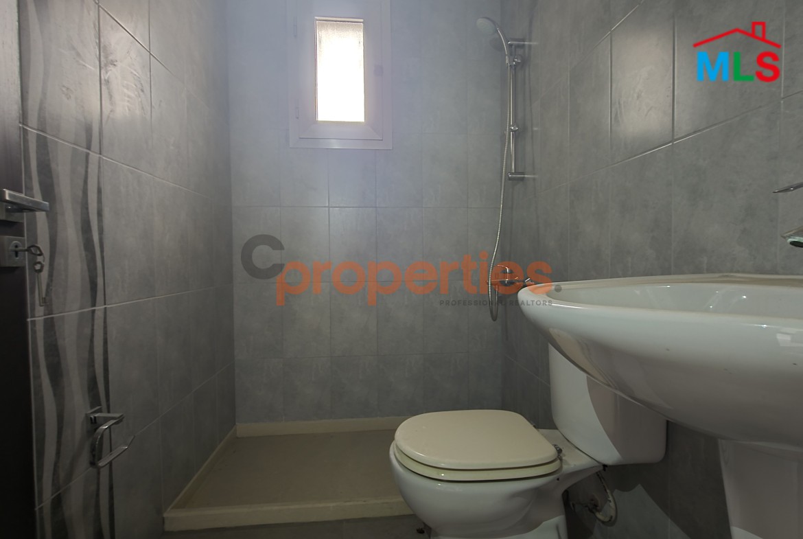 Office For Sale In Furn El Chebbak – CPJA39