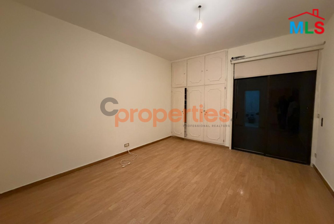 Apartment for sale in Hazmieh – CPMK170