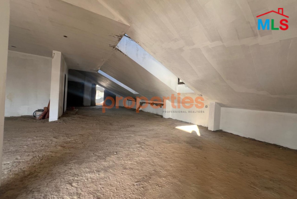 Apartment Duplex for Sale in Naccache Rabieh – CPMC22