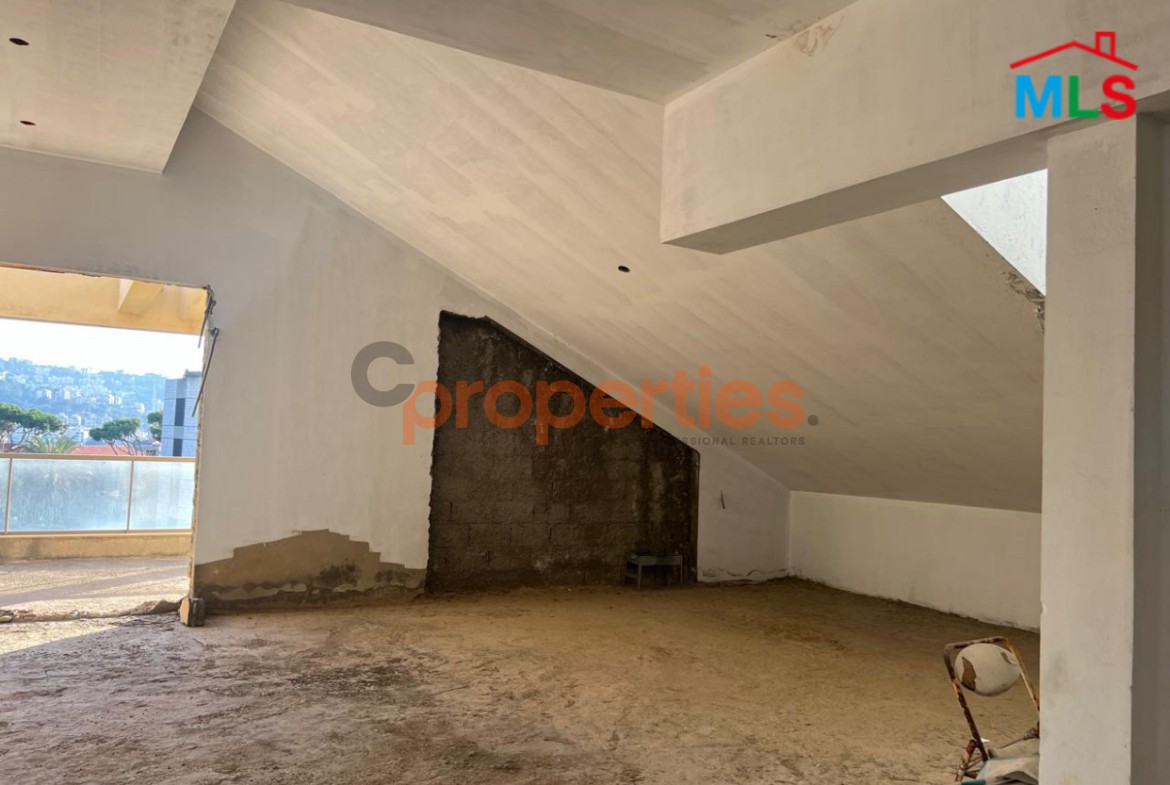 Apartment Duplex for Sale in Naccache Rabieh – CPMC22