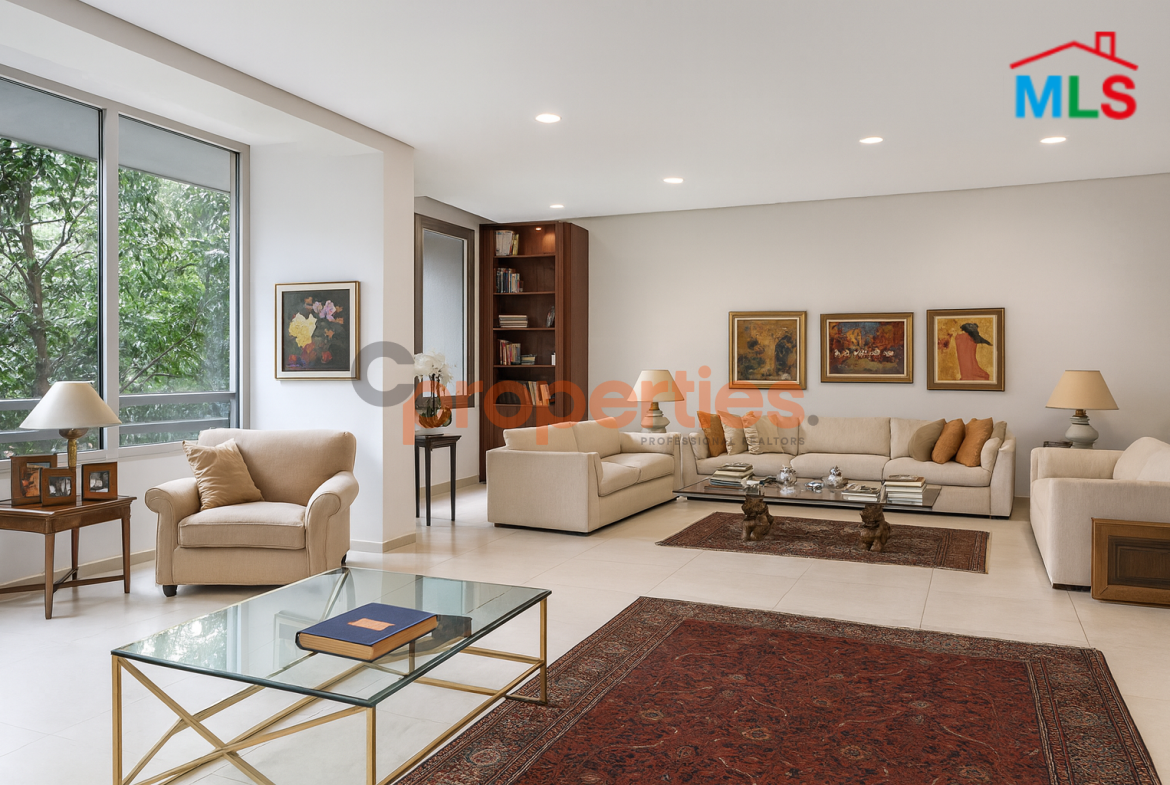 Apartment For Sale In Achrafieh – CPBWW78