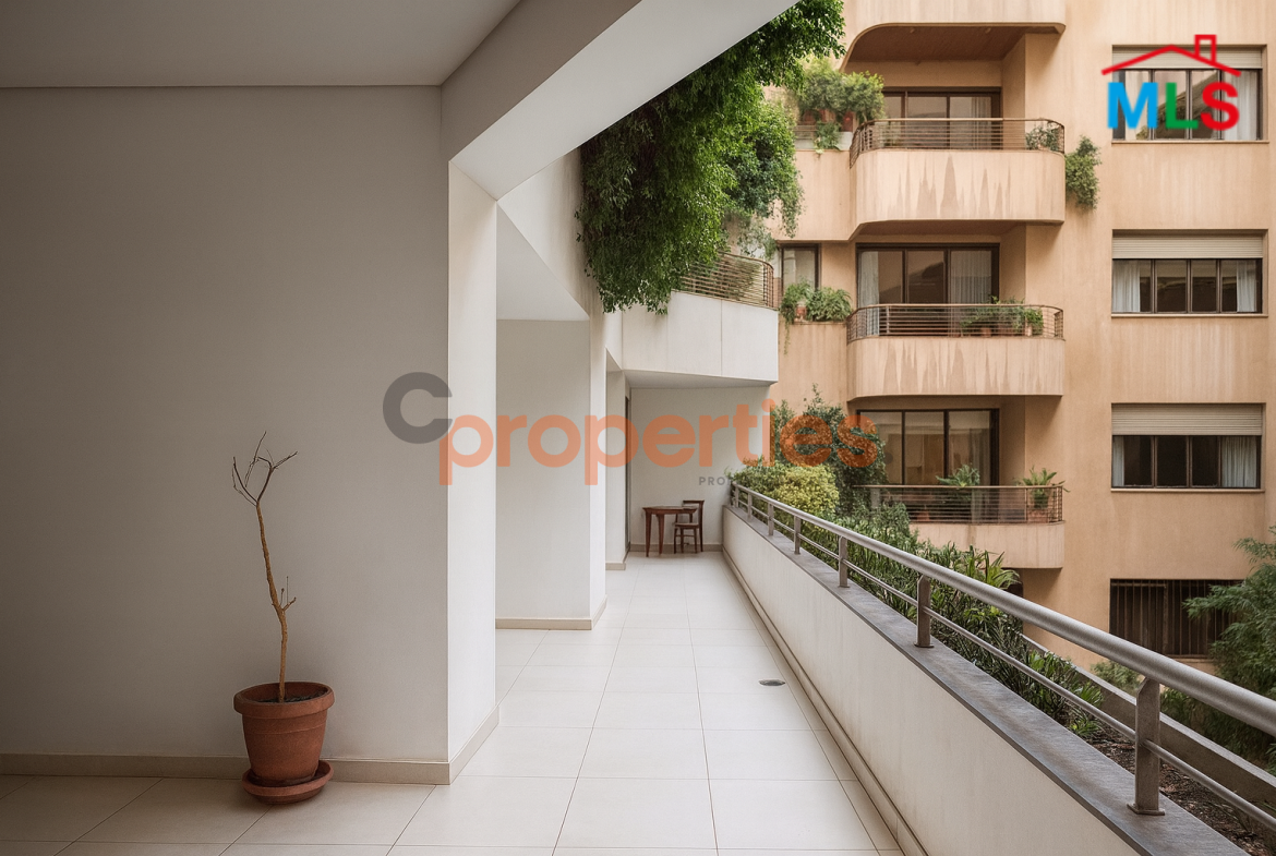 Apartment For Sale In Achrafieh – CPBWW78