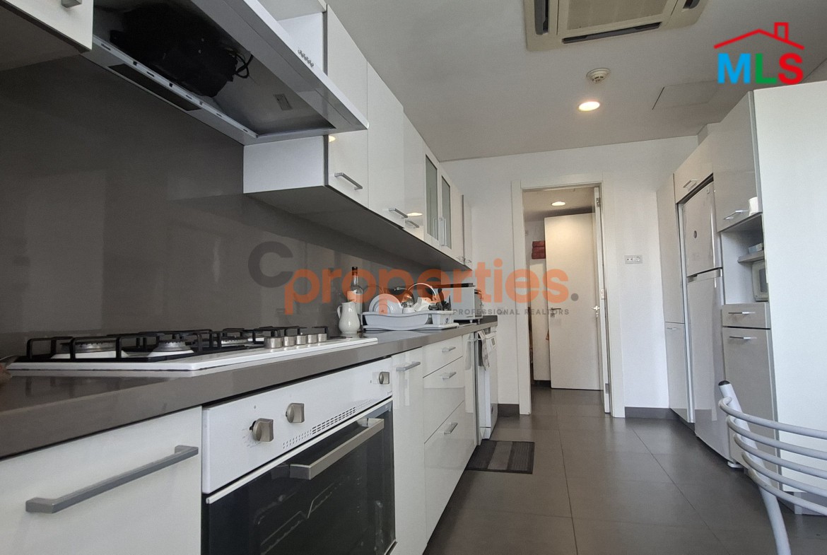 Apartment For Sale In Achrafieh – CPBWW78