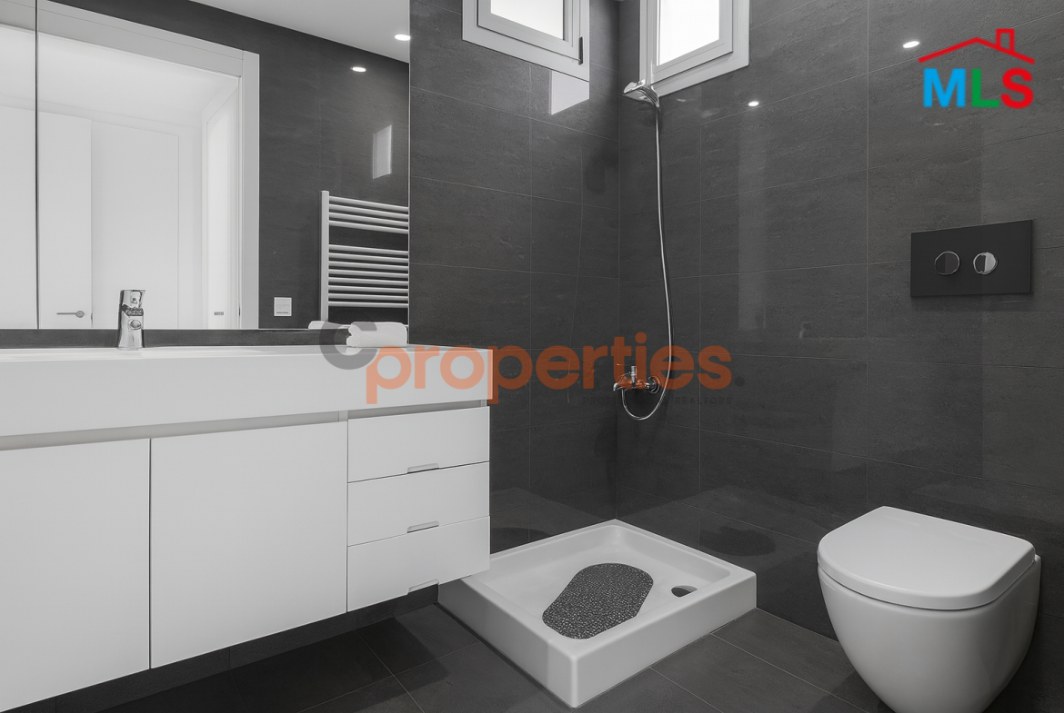 Apartment For Sale In Achrafieh – CPBWW78