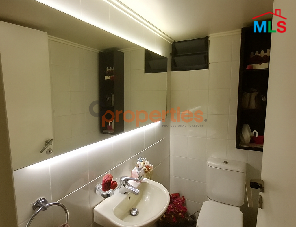 Apartment for sale in Haret Sakher – CPKLK94