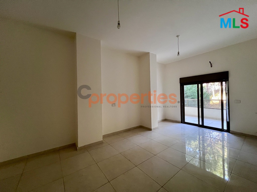 Luxurious Spacious Apartment For Sale in Mar Roukoz | CPCC80