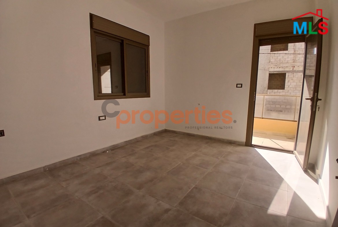 Apartment For Sale In Bouar – CPJGK35