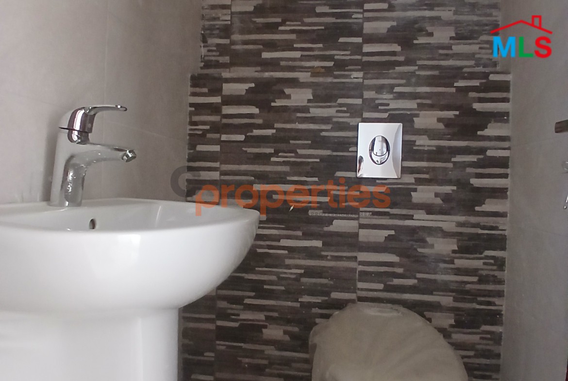 Apartment For Sale In Bouar – CPJGK35