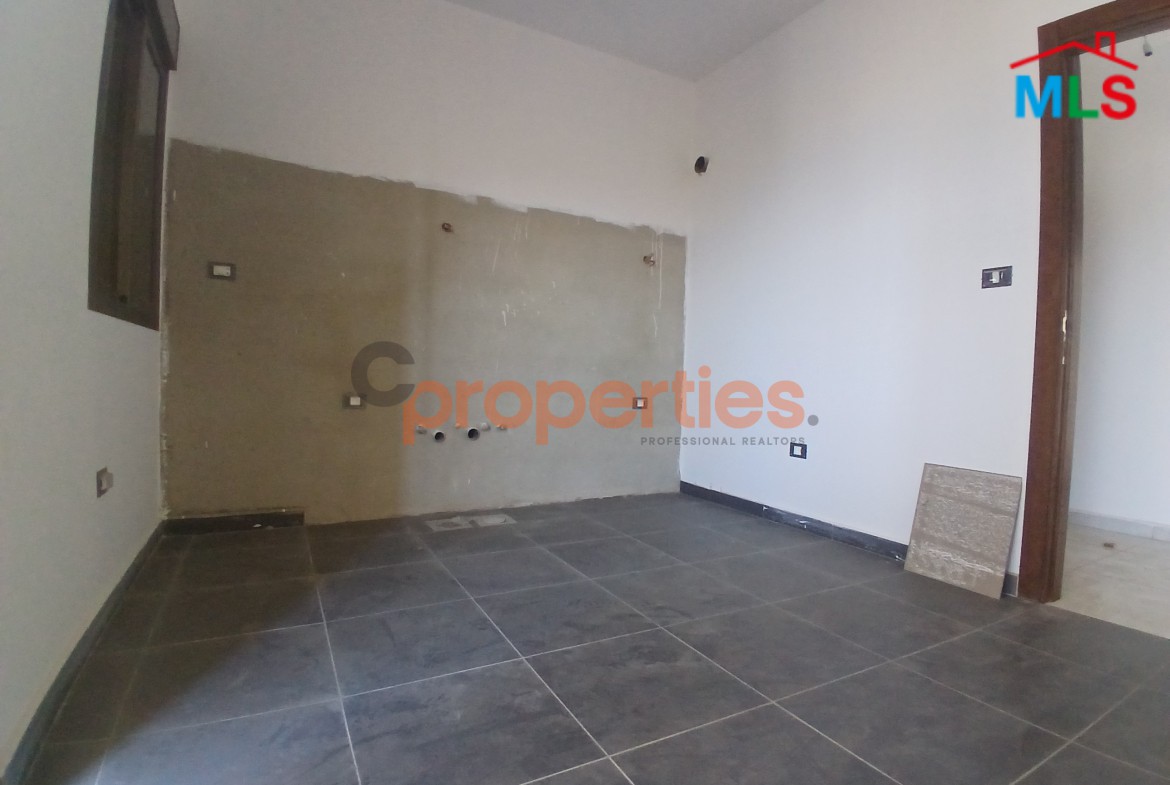Apartment For Sale In Bouar – CPJGK35