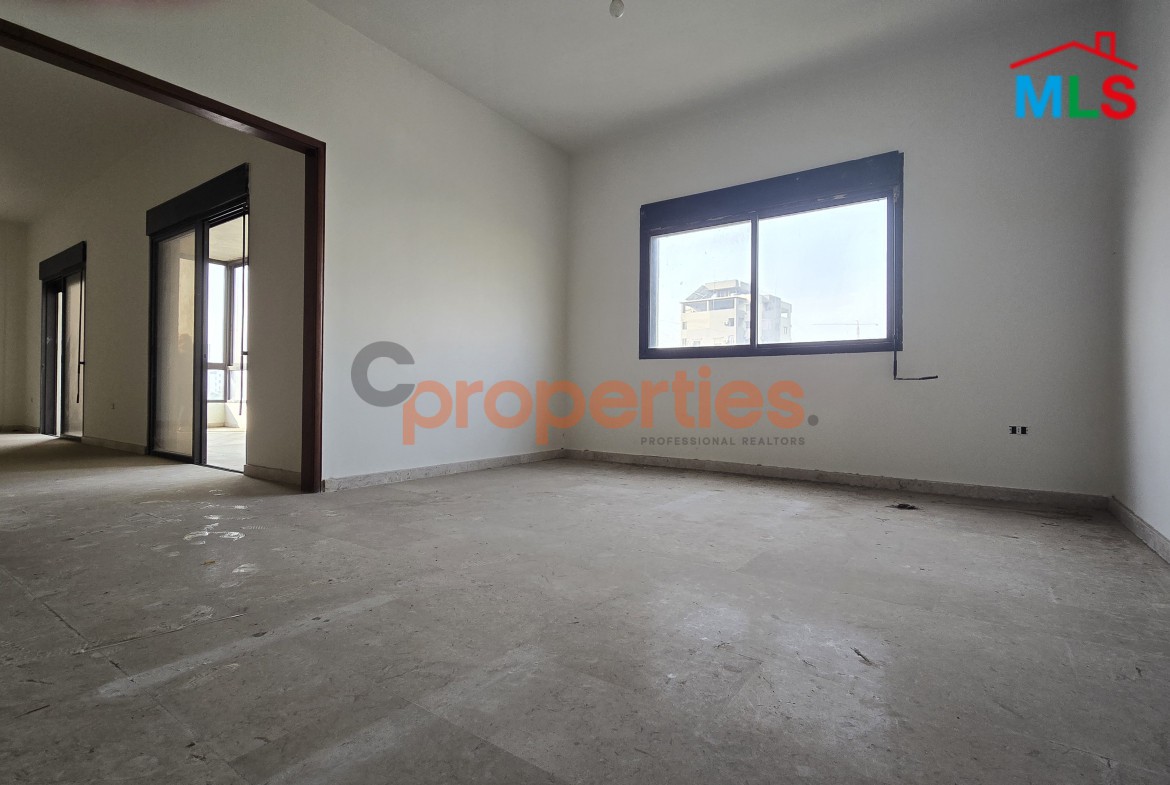 Apartment For Sale In Furn El Chebbak – CPJA26