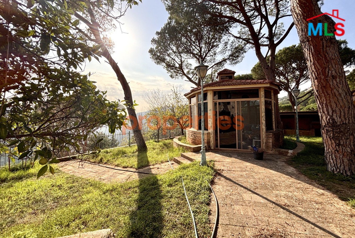 Villa for sale in Broummana – CPRA74