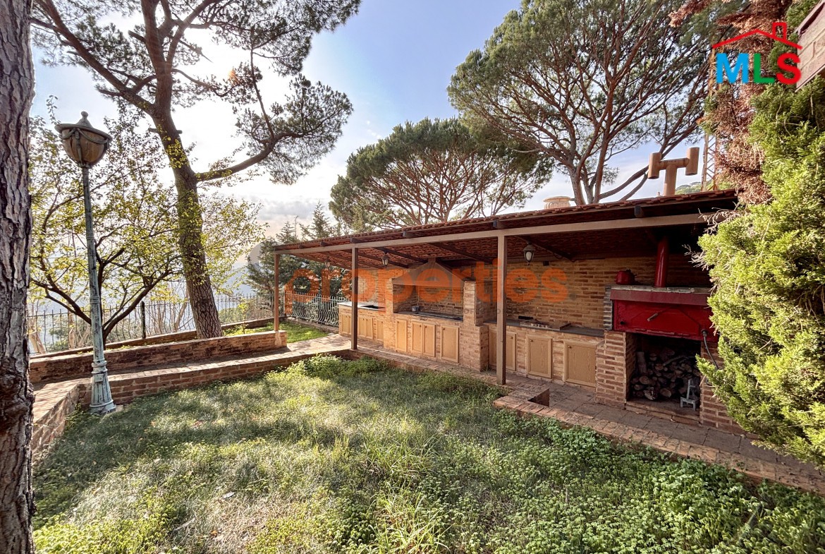 Villa for sale in Broummana – CPRA74