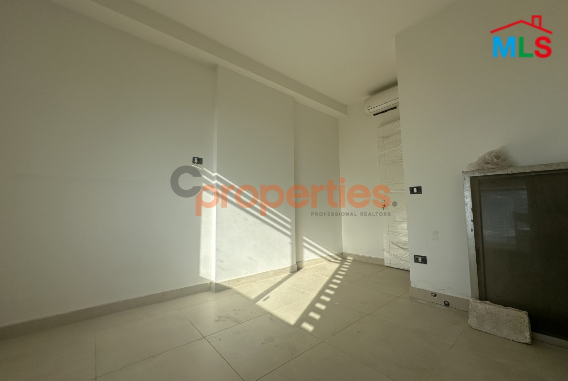 Apartment For Sale in Antoniyeh – CPDD30