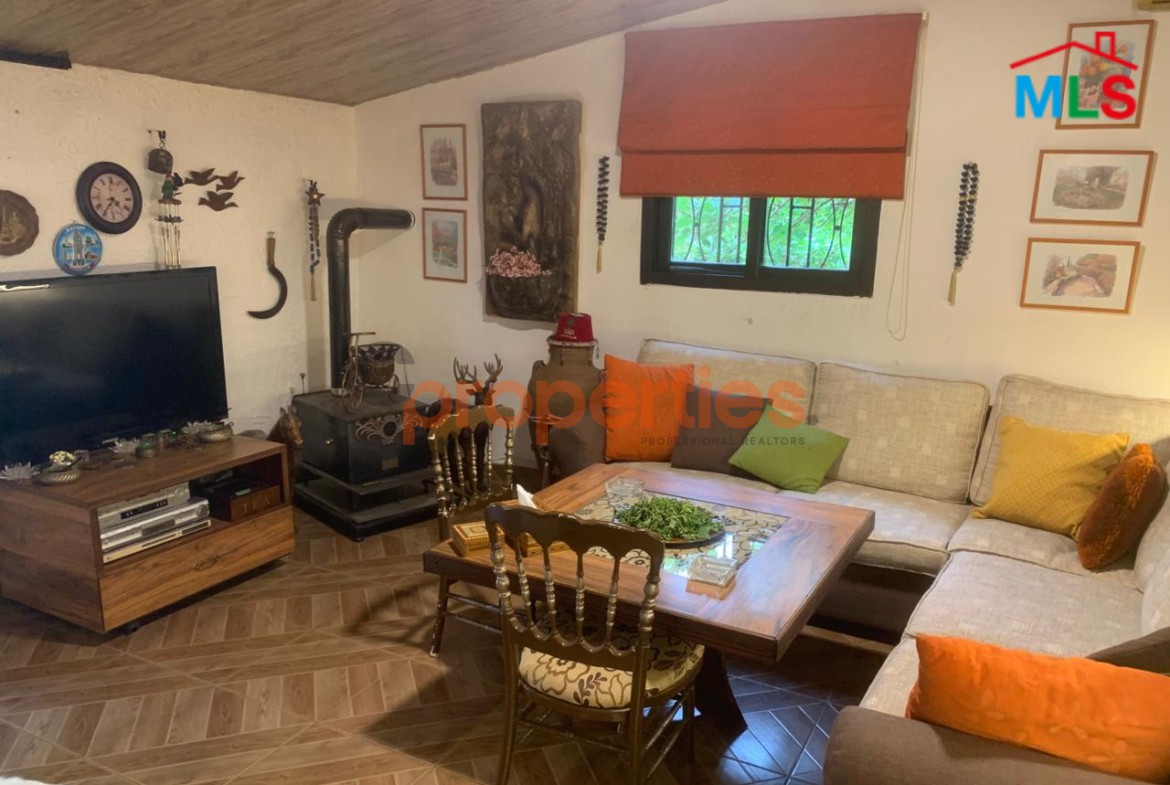 Land with 80 sqm Built Chalet for Sale in Feytroun – CPKRH56