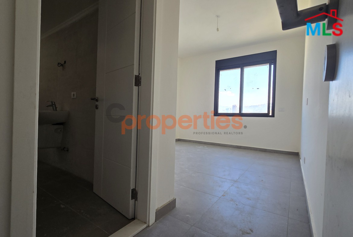 Apartment For Sale In Furn El Chebbak – CPJA18
