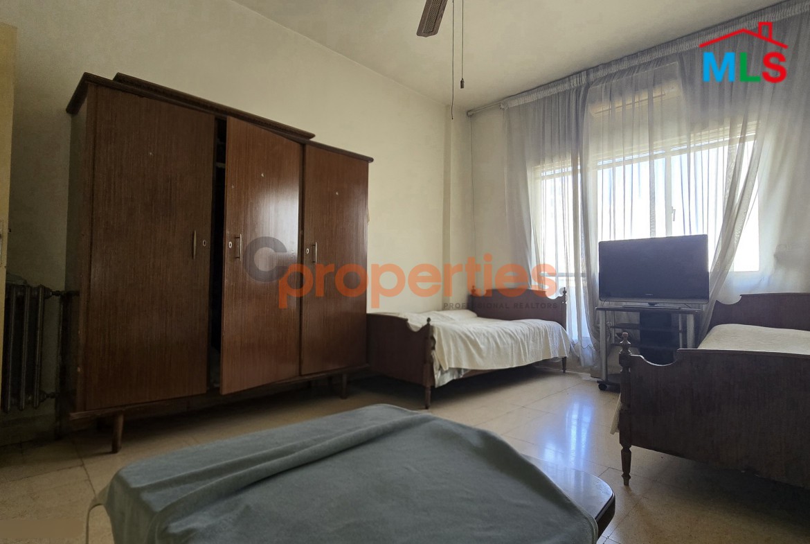 Apartment For Sale In Ain El Remmaneh – CPJA16