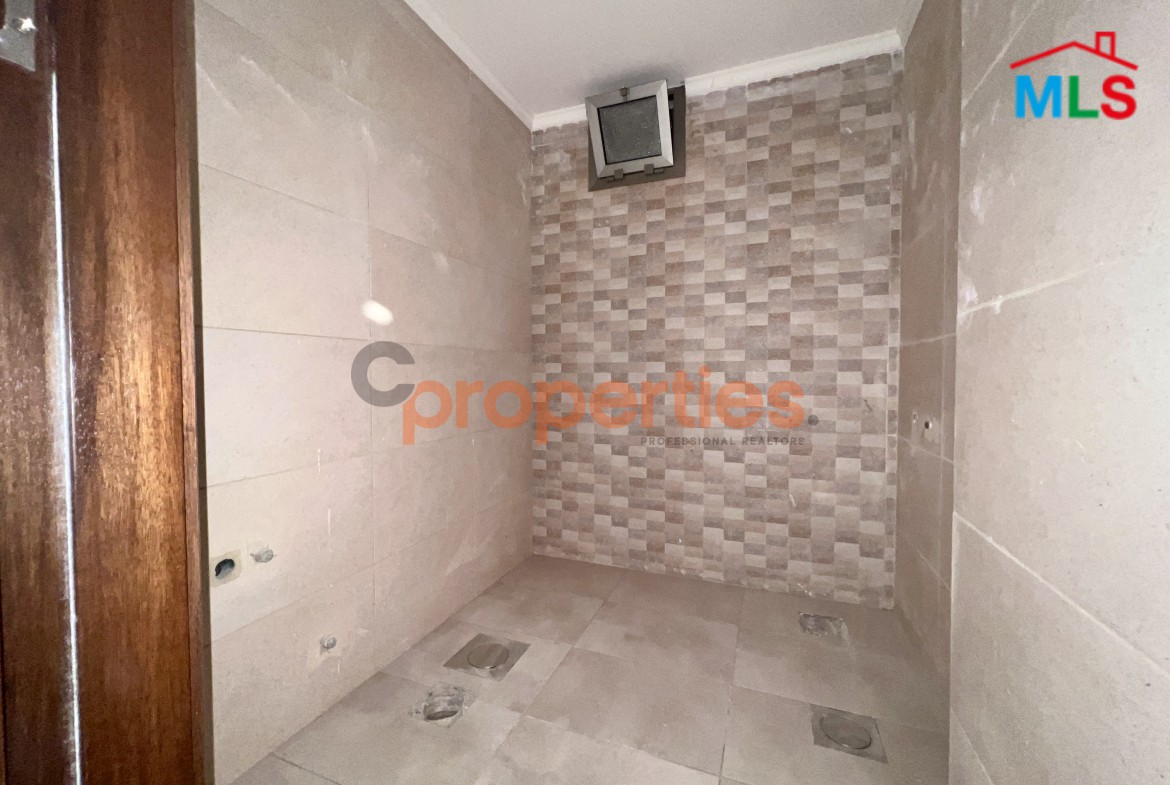 Well Located Apartment For Sale in Dekwaneh | CPCC58