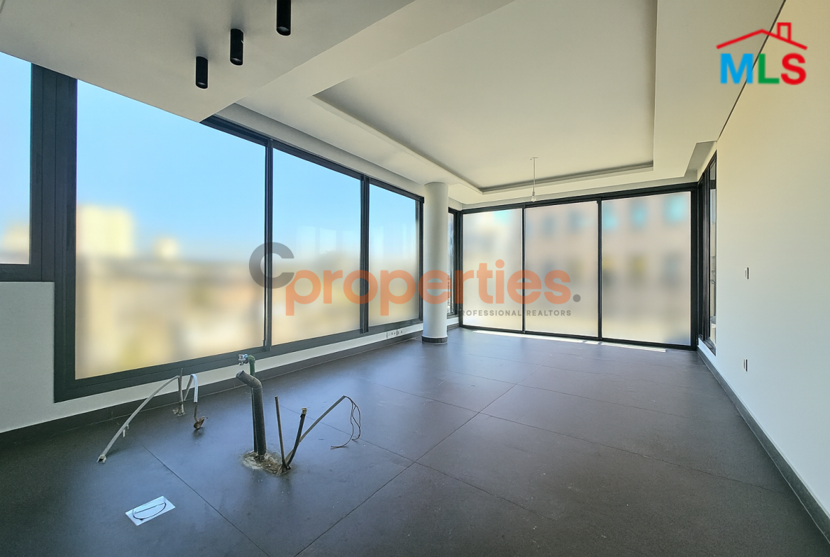 Apartment For Sale In Achrafieh – CPBWW72