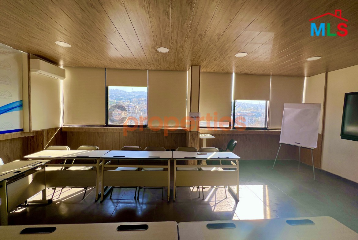 Prime Office For Sale in Dekwaneh | CPCC65