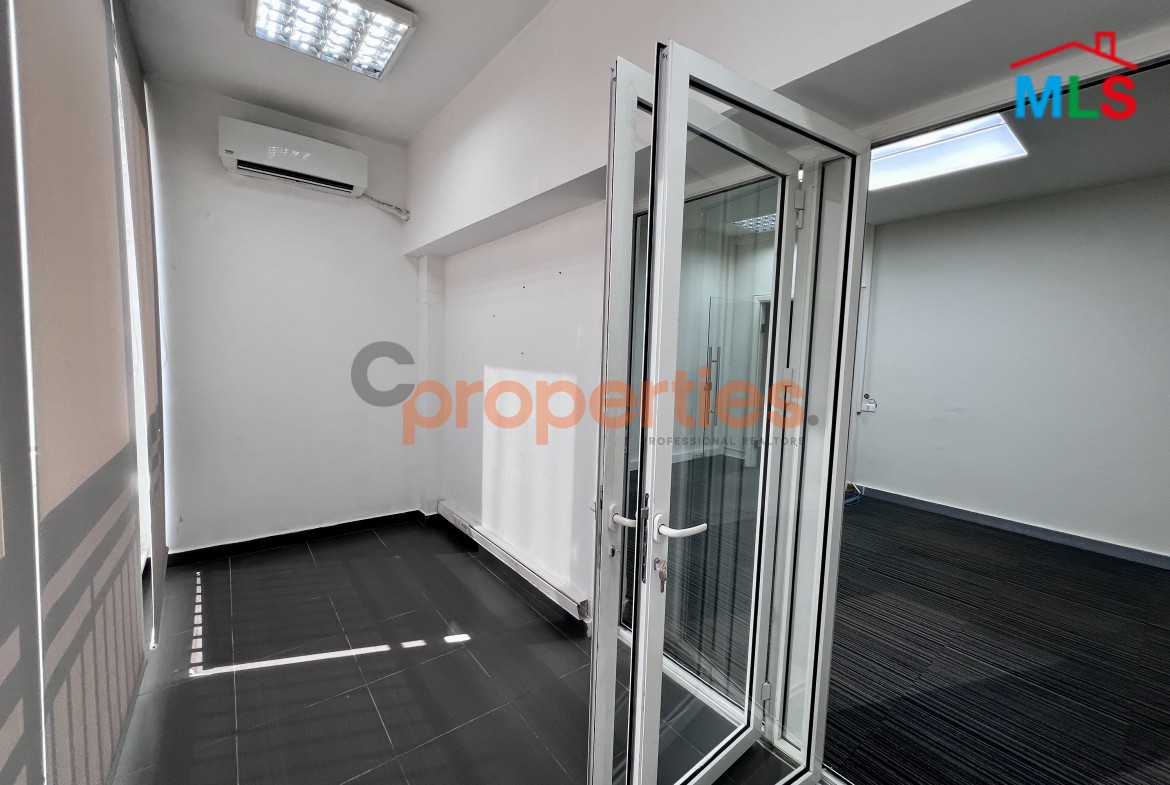 Prime Office For Sale in Dekwaneh – Sin-El-Fil | مكتب للبيع في الدكوانة – سن الفيل | CPCC66